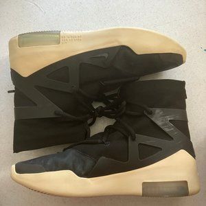 UA NIKE AIR FEAR OF GOD 1 SIZE 11 BLACK/SAIL ESSENTIALS